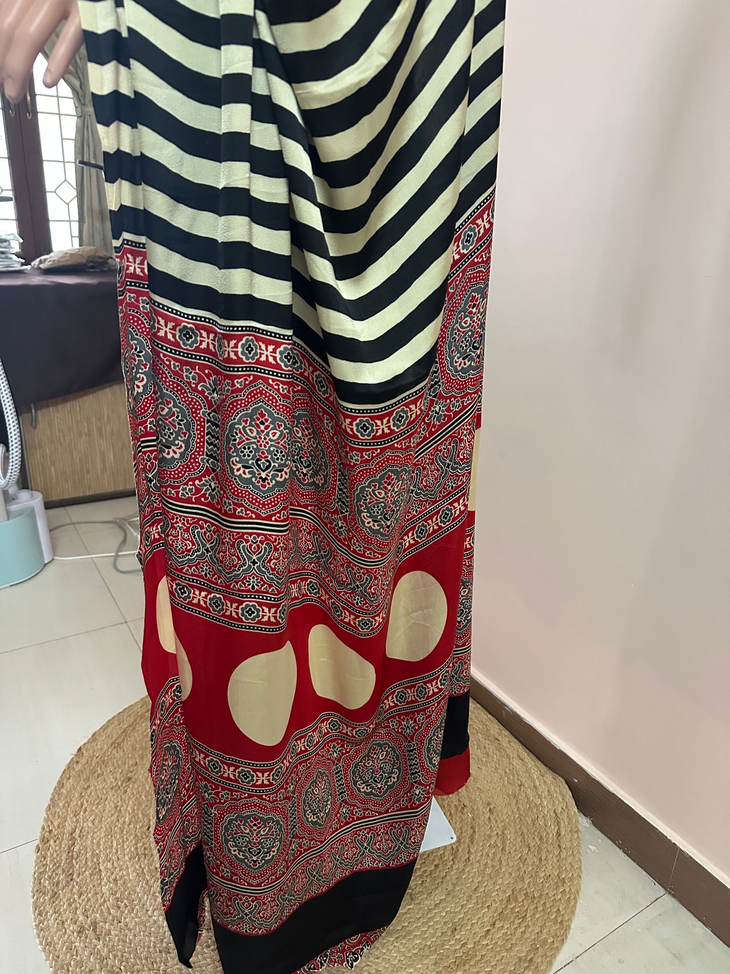 Ajrekha Modal Silk Saree