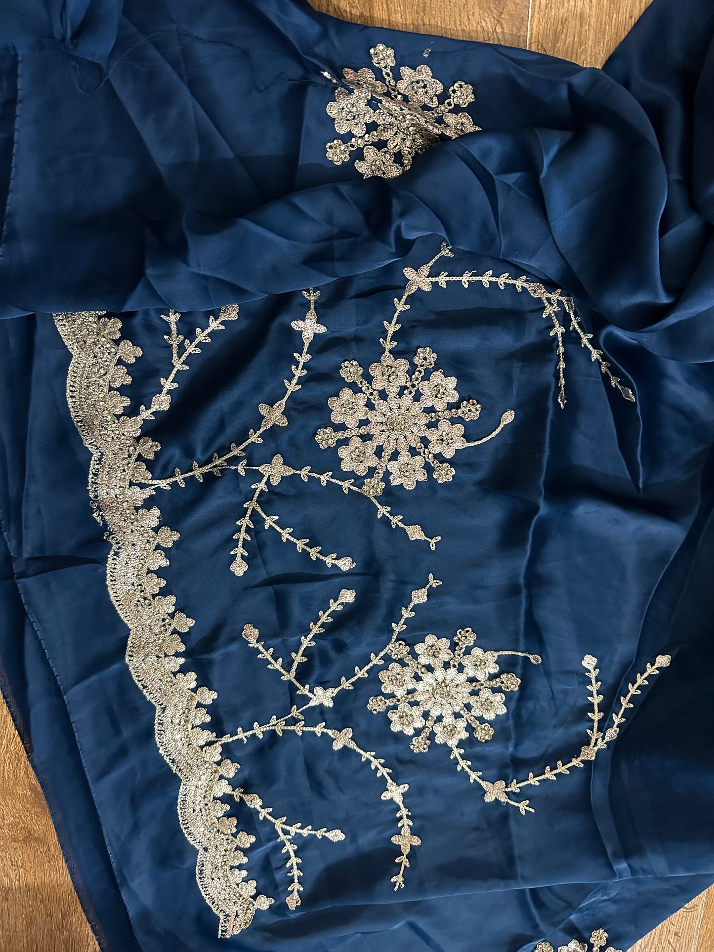Mahira Embroidered Saree