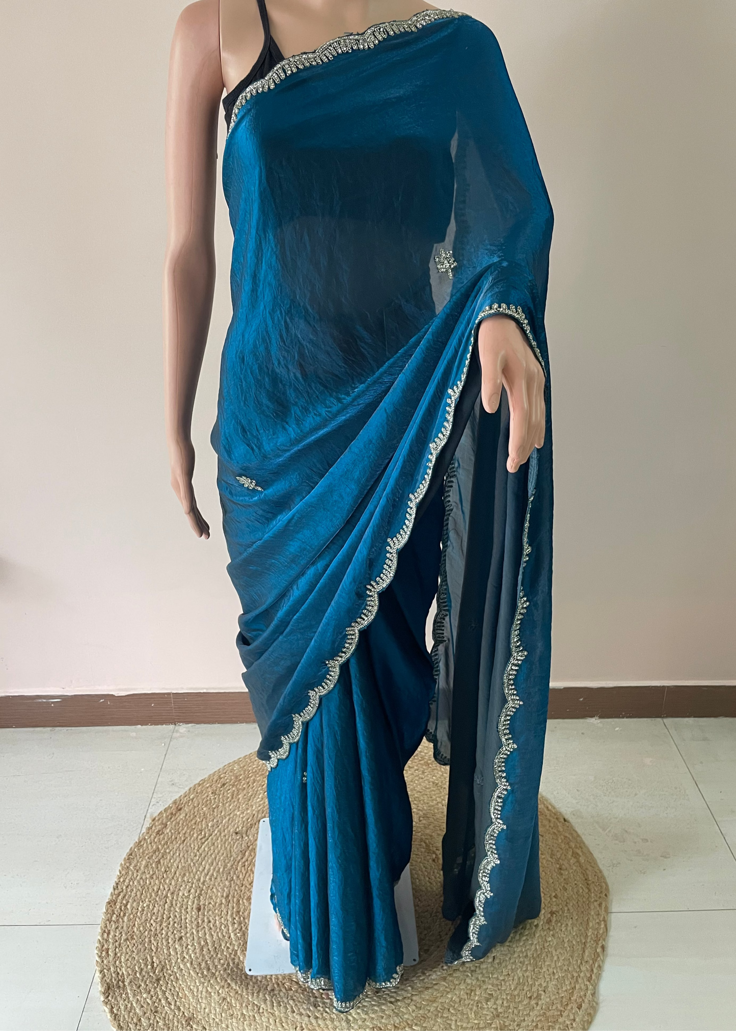 Mahi Party Wear Tissue Saree
