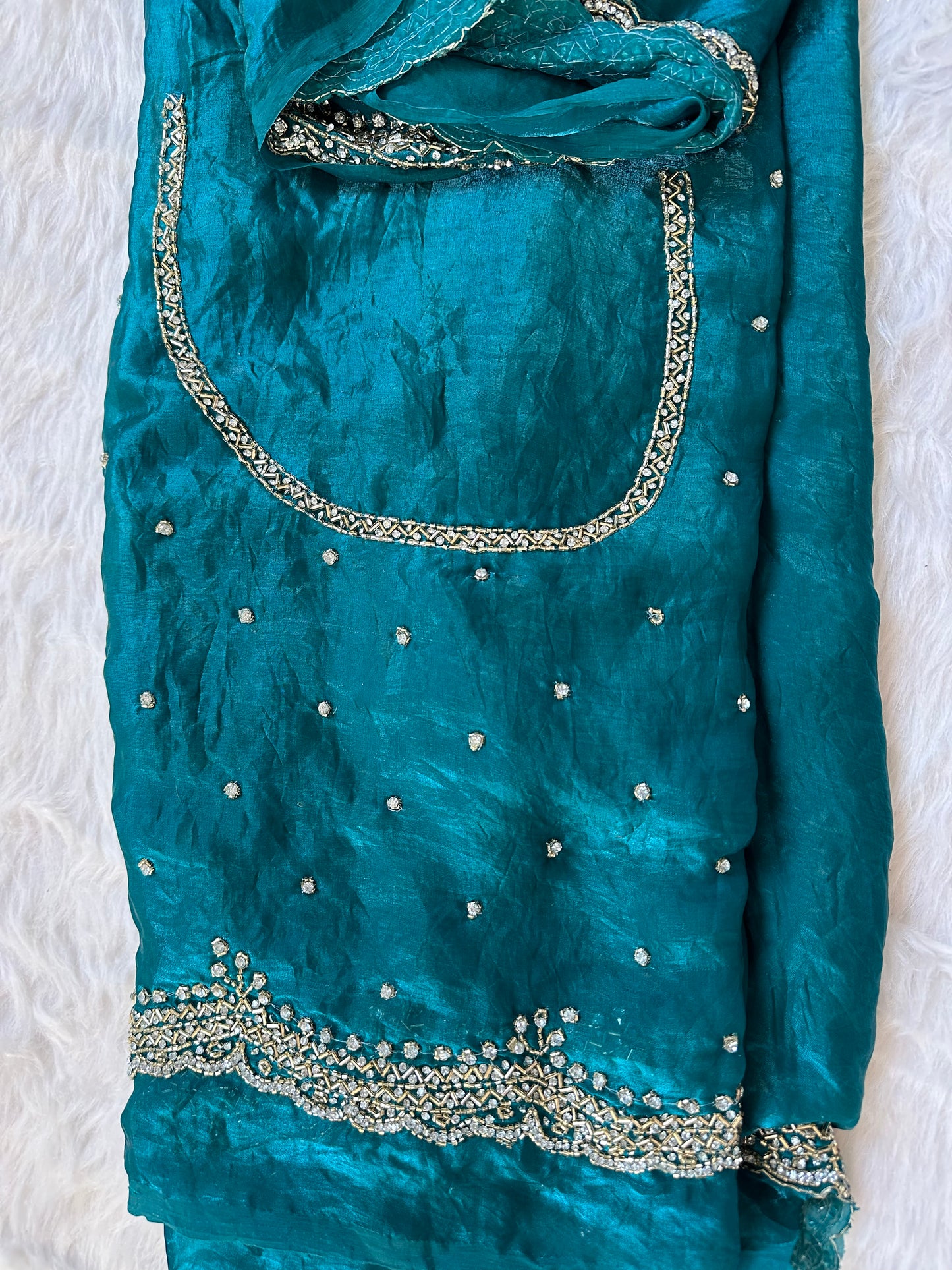 Heavy Border Designer Saree with Necklace Blouse