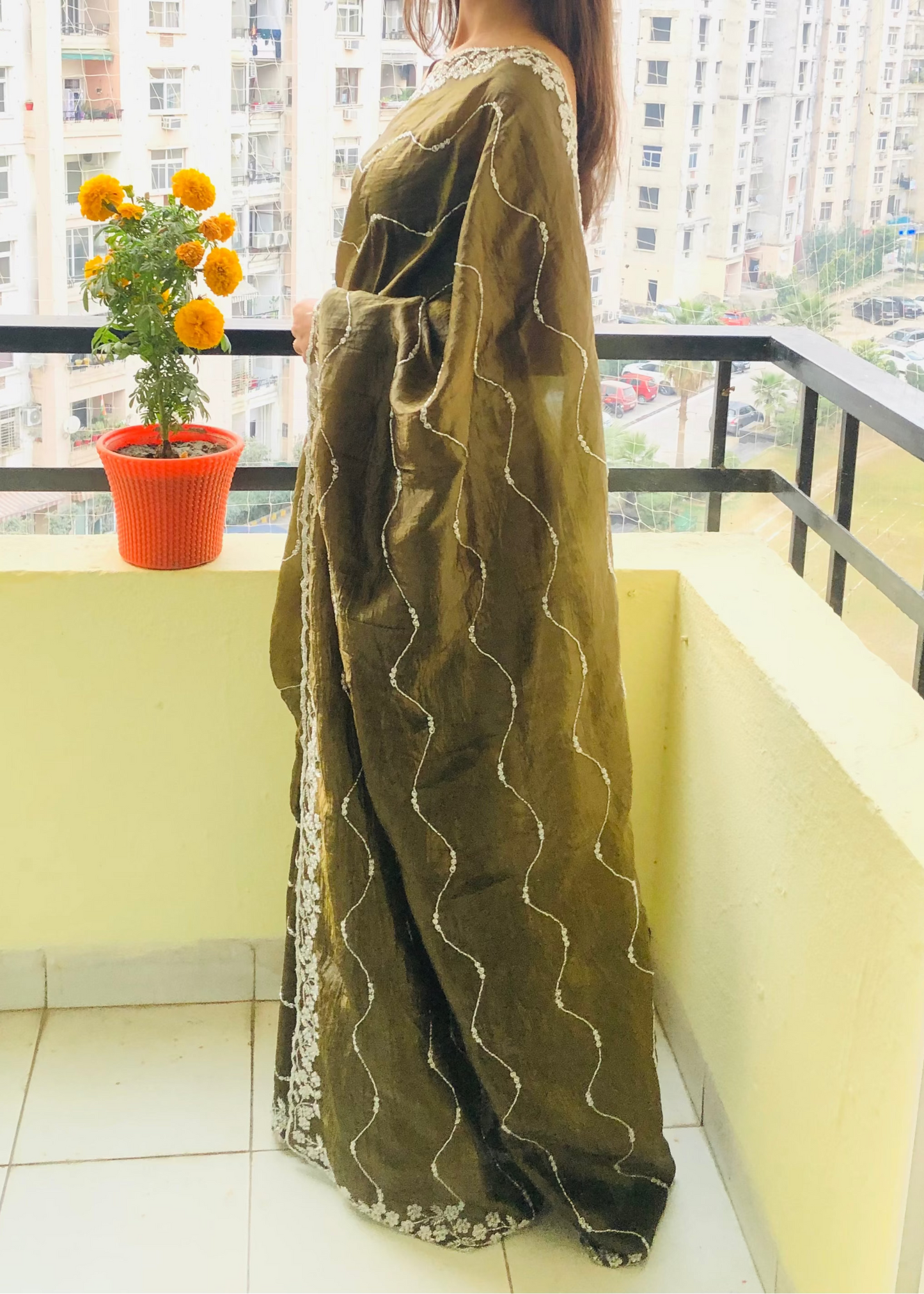 Mehandi Green Hand Emb Tissue Saree