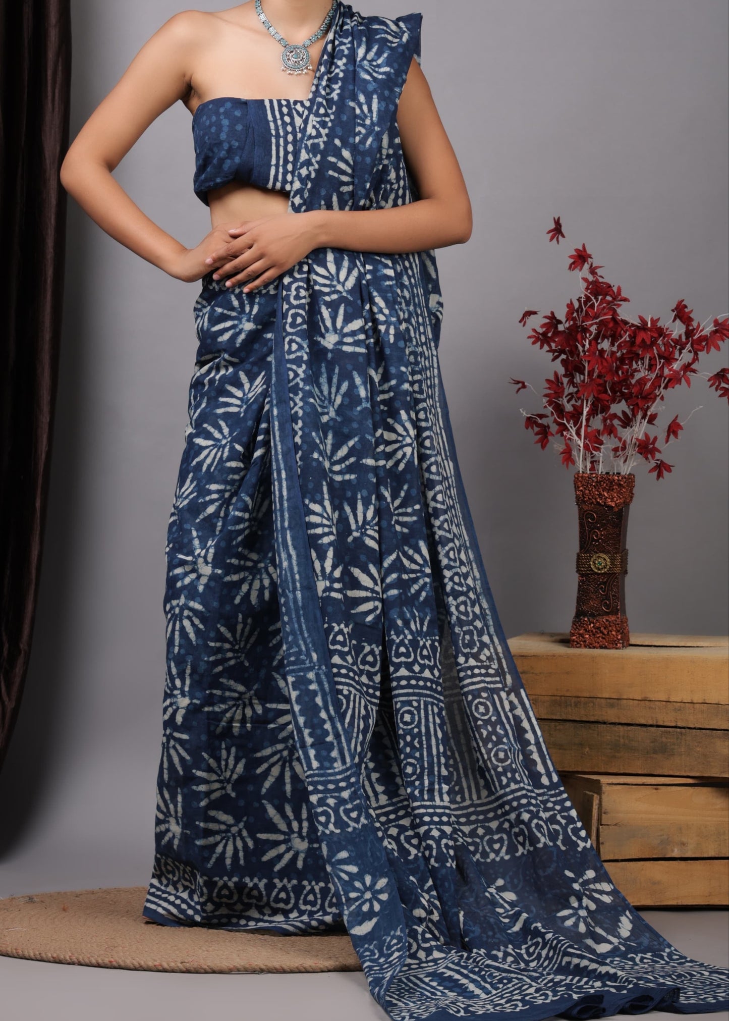 Neel Tara Bel2 Pure Cotton Indigo Saree