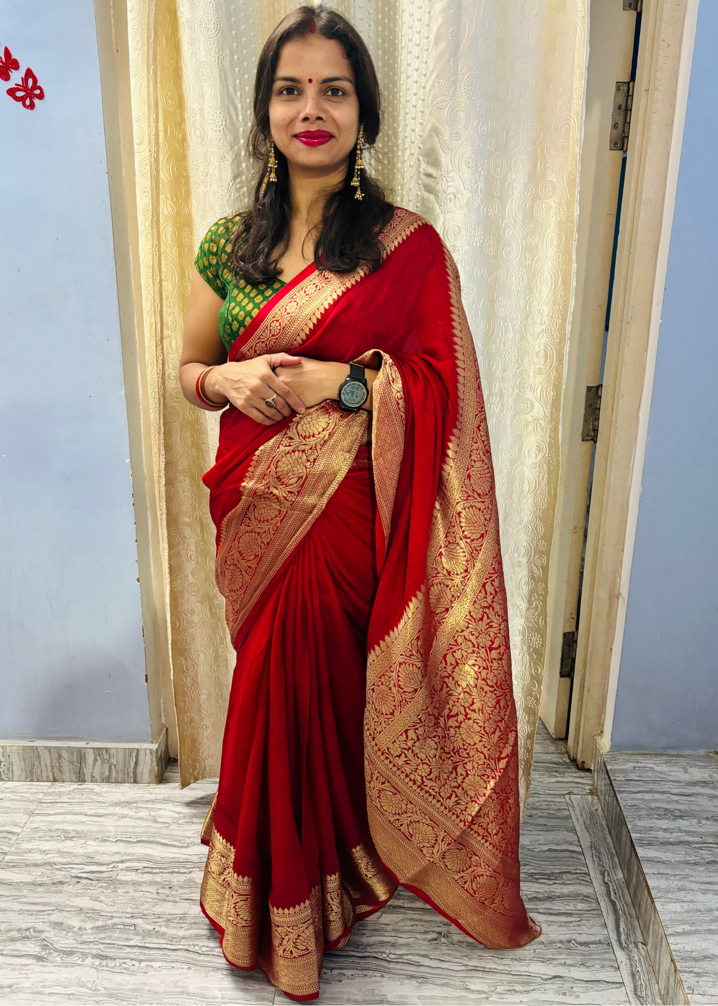 Plain Gold Zari Saree