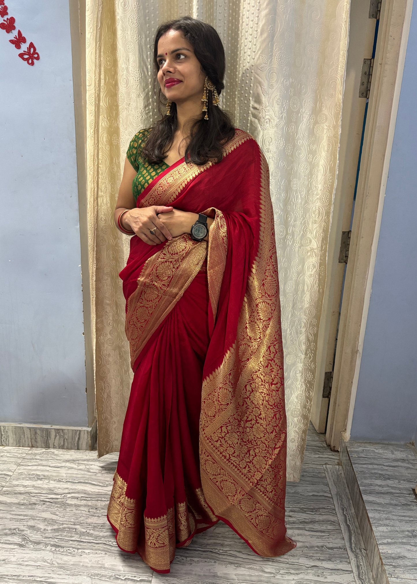 Plain Gold Zari Saree