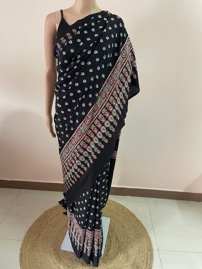 Ajrakh Pallu Booti Print Crepe Saree