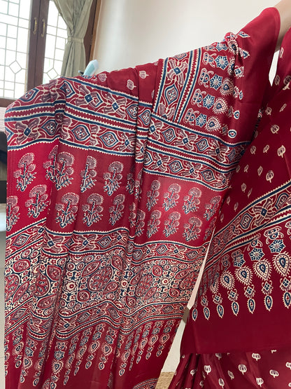 Ajrakh Pallu Booti Print Crepe Saree