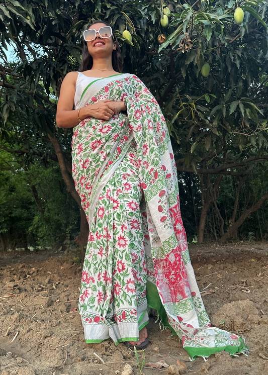 White Floral Niraya Linen Saree