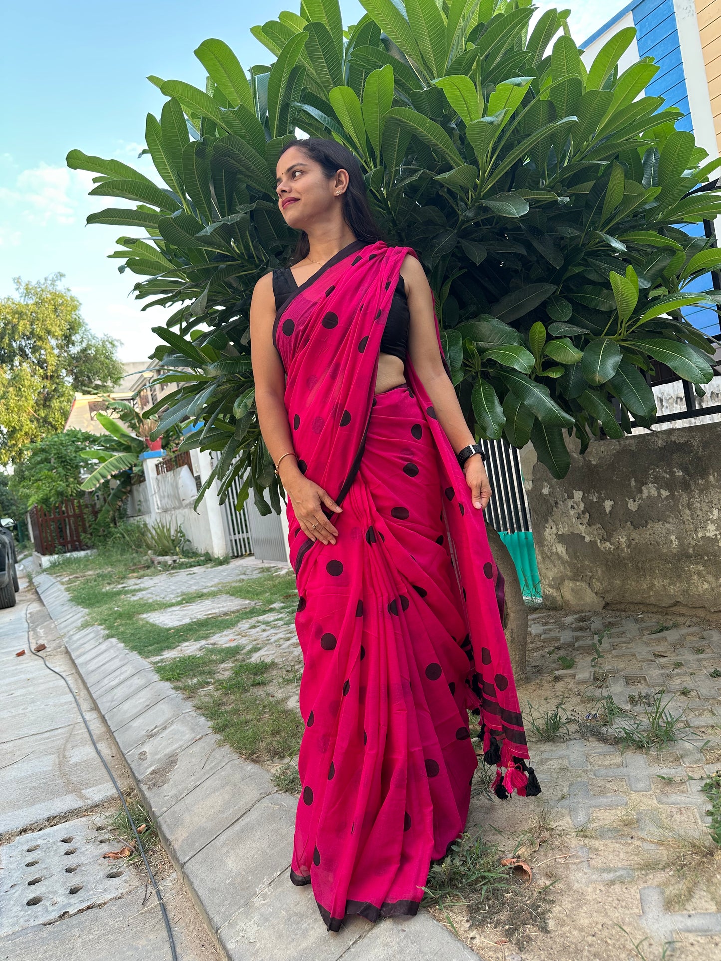 Rani Pink Manjari Polka Mul Saree