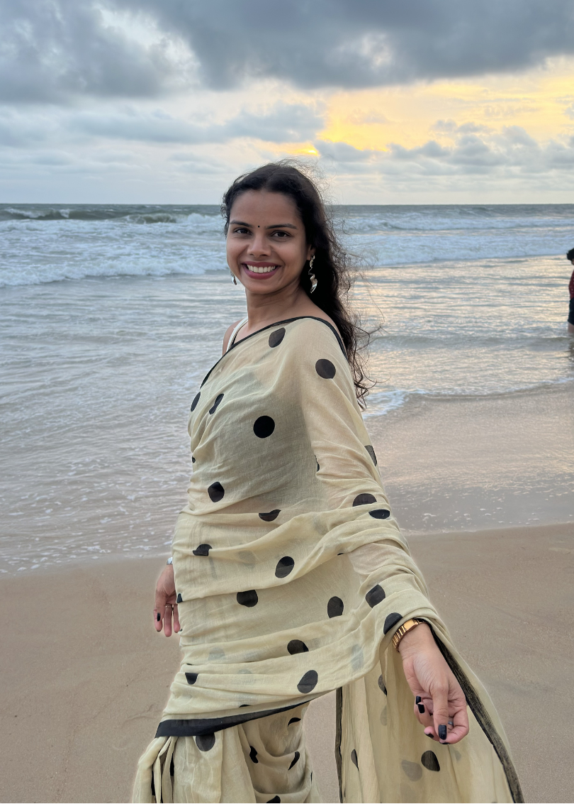 Manjari Polka Mul Saree